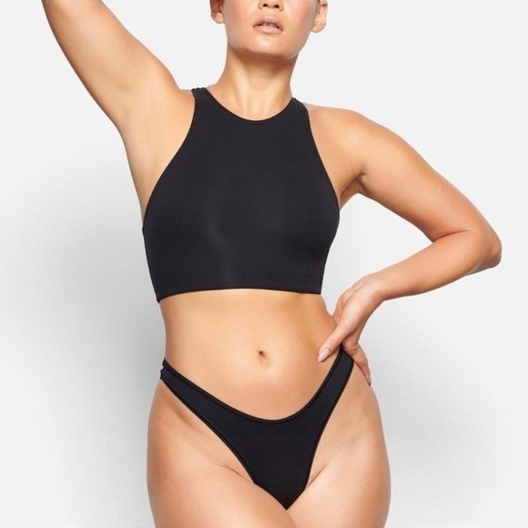 SKIMS Fits Everybody High Neck Bralette – Onyx – Size XXS - Picture 2 of 4
